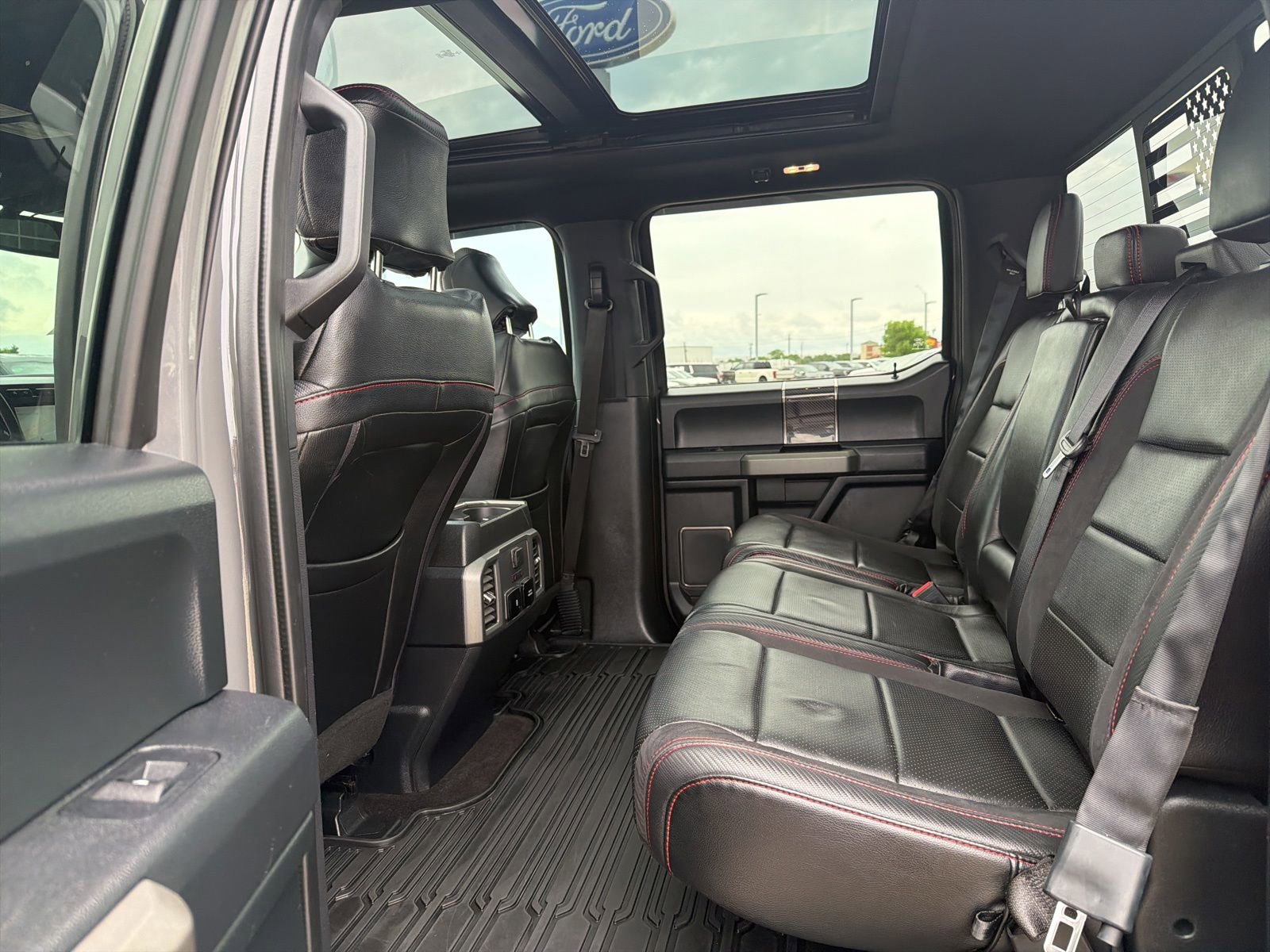 Used 2020 Ford F150 Raptor w/ Equipment Group 802A Luxury AWD/4WD image 24