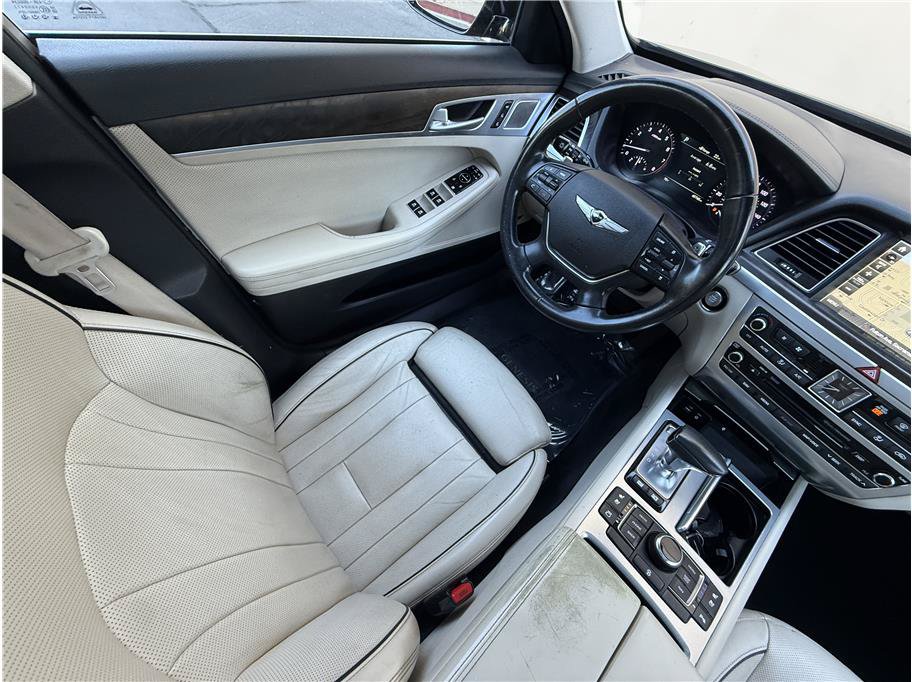 Used 2018 Genesis G80 3.8 w/ Option Group 03 RWD image 11