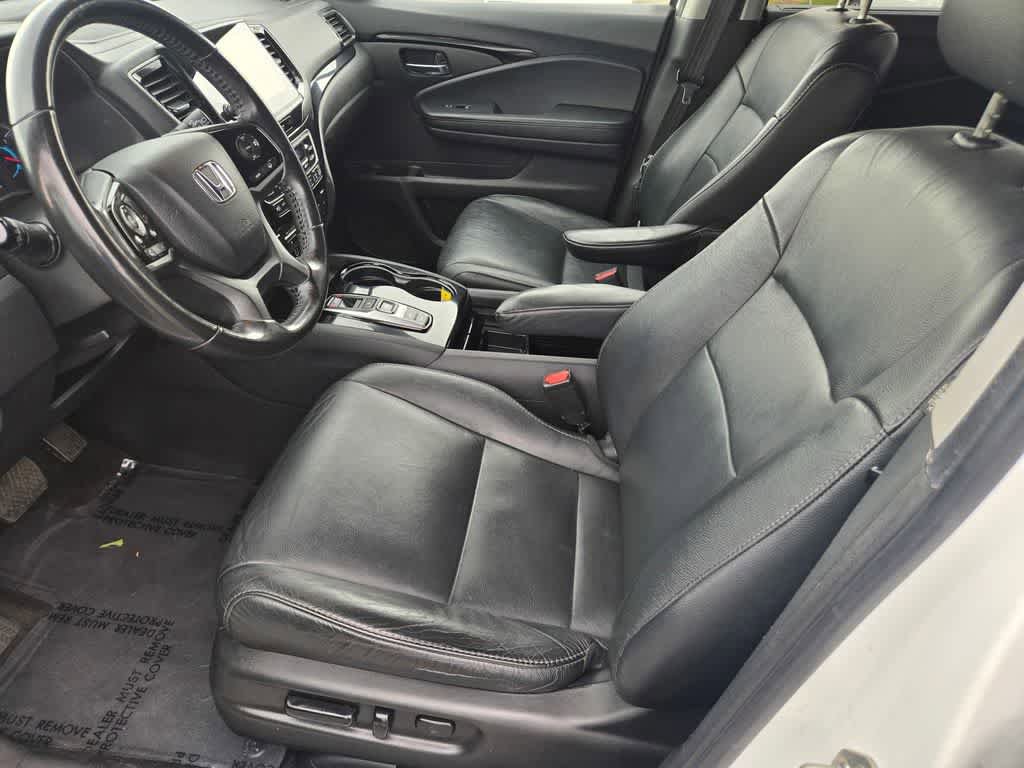 Used 2020 Honda Pilot Touring image 17