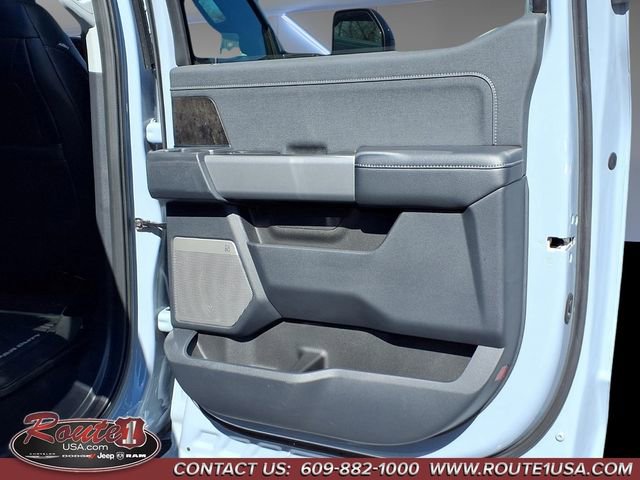 Used 2024 Ford F250 Lariat w/ Sport Appearance Package image 14
