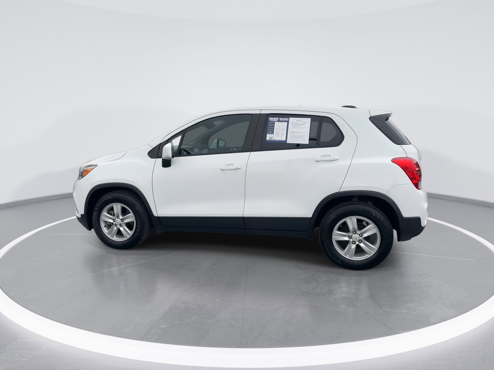 Used 2020 Chevrolet Trax LS w/ Tint and Cruise Package image 6
