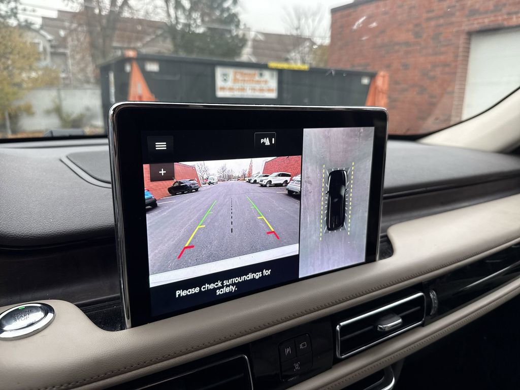 Used 2023 Lincoln Aviator Reserve w/ Elements Package Plus image 24