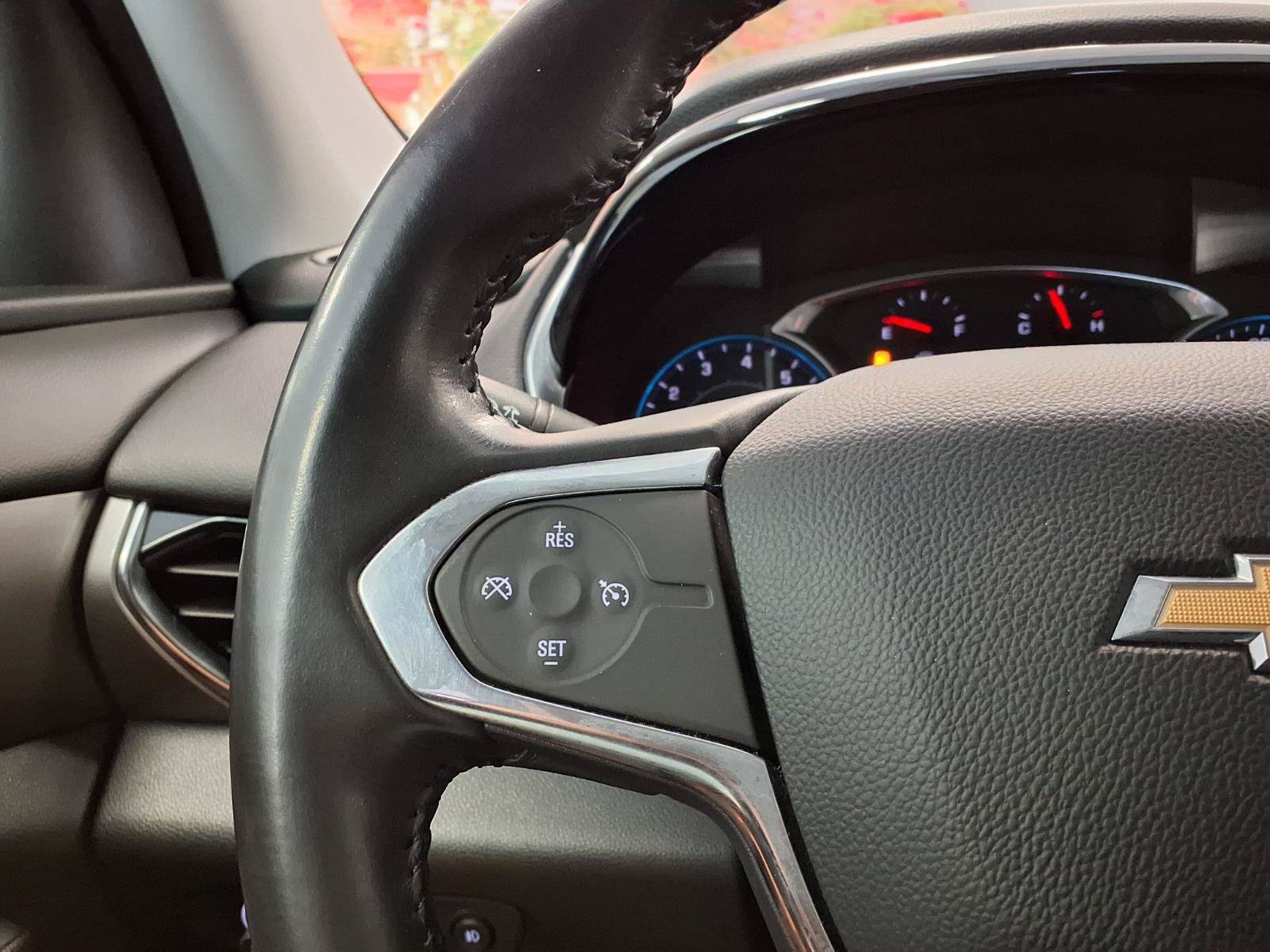 Used 2019 Chevrolet Traverse LT FWD image 28
