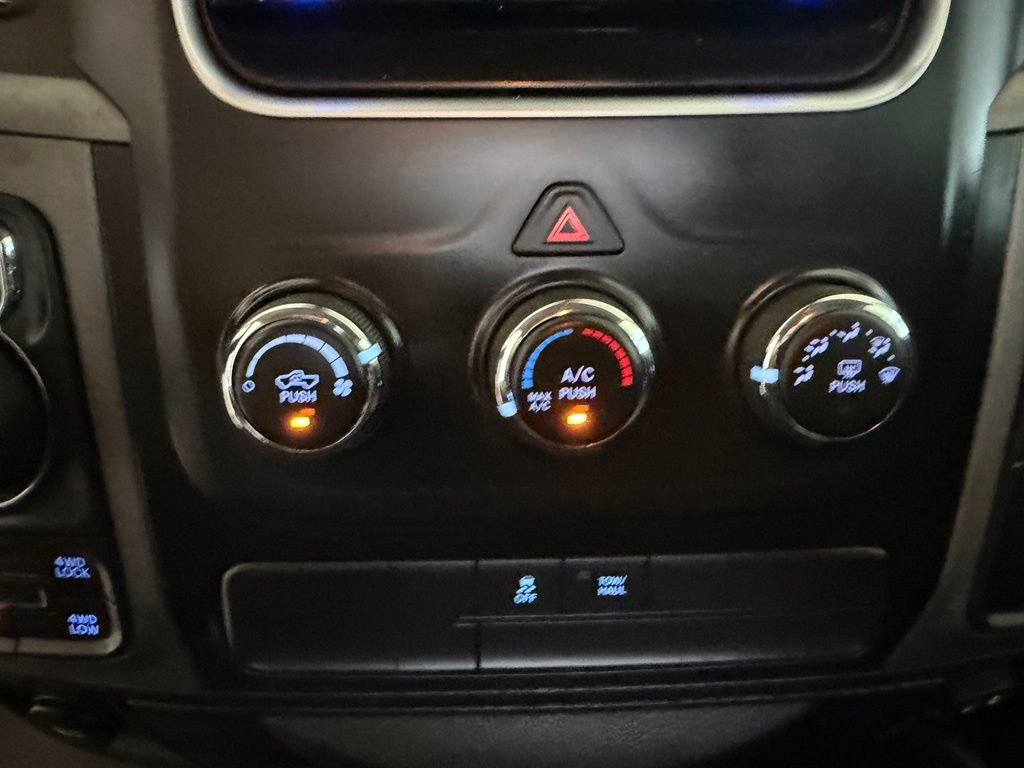Used 2018 RAM 1500 Tradesman AWD/4WD image 43