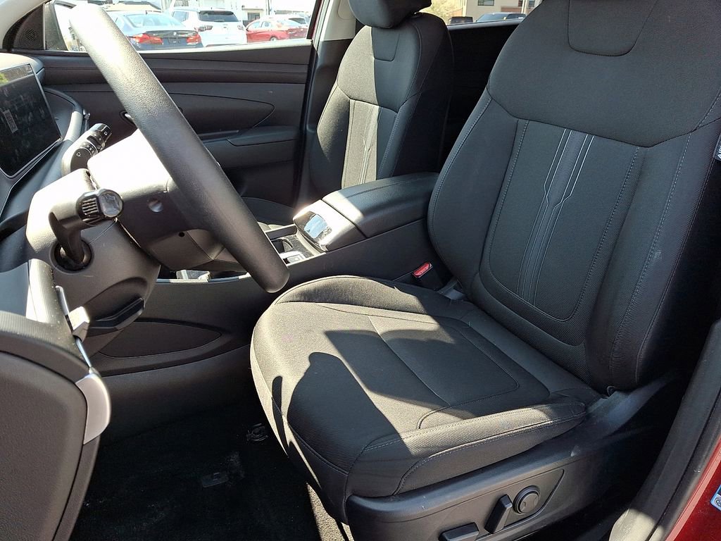 Used 2025 Hyundai Tucson SEL image 12