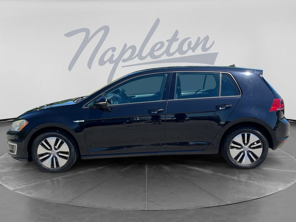 Used 2016 Volkswagen e-Golf SE w/ DC Fast Charging Package FWD image 4