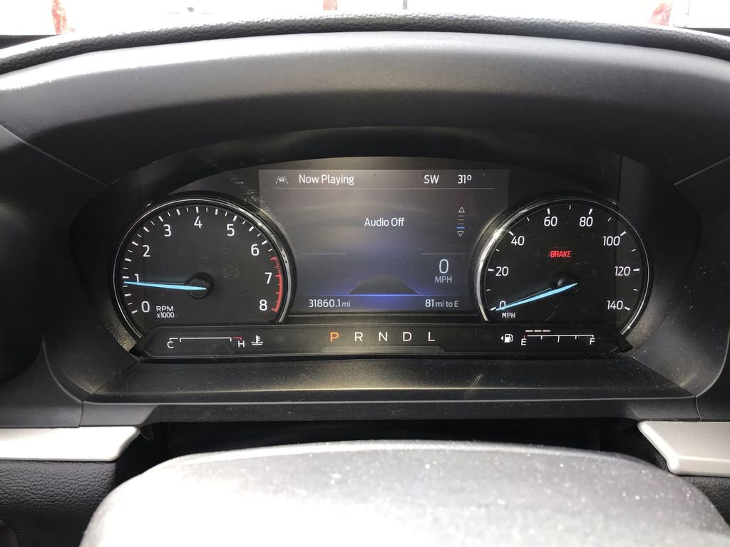 Used 2022 Ford Explorer XLT w/ Equipment Group 202A AWD/4WD image 15