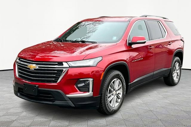 Used 2023 Chevrolet Traverse LT video 3