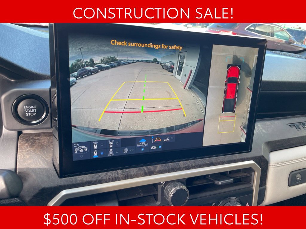 Used 2025 Toyota Tacoma Limited AWD/4WD image 26