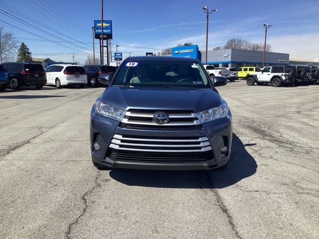 Used 2019 Toyota Highlander Plus image 2