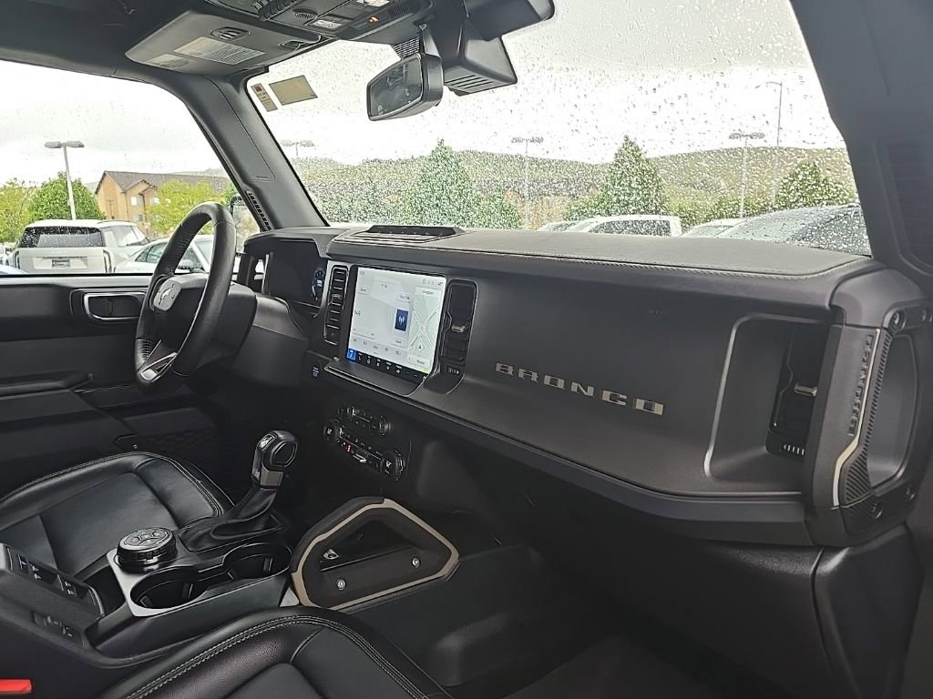 Used 2025 Ford Bronco Badlands AWD/4WD image 6