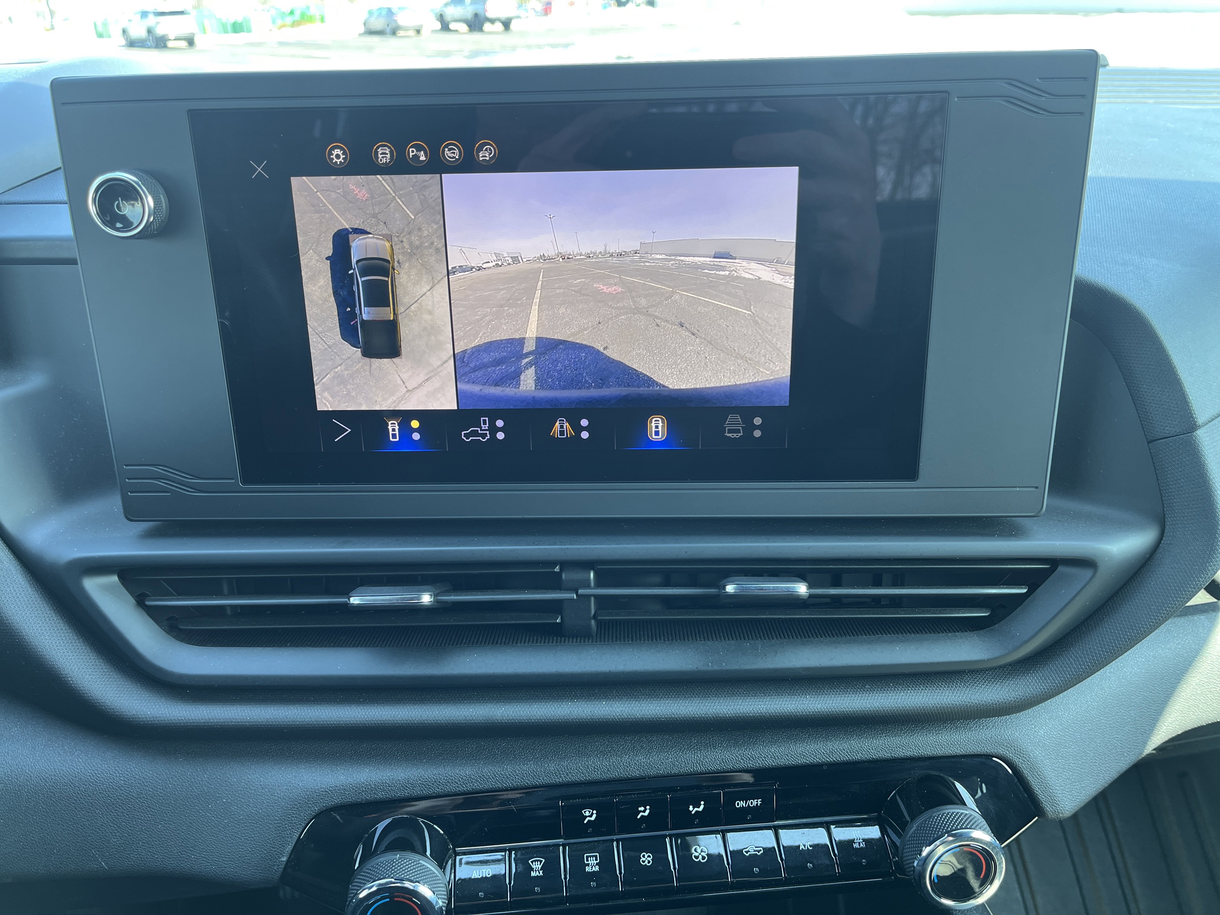 Used 2024 Chevrolet Silverado EV W/T image 27