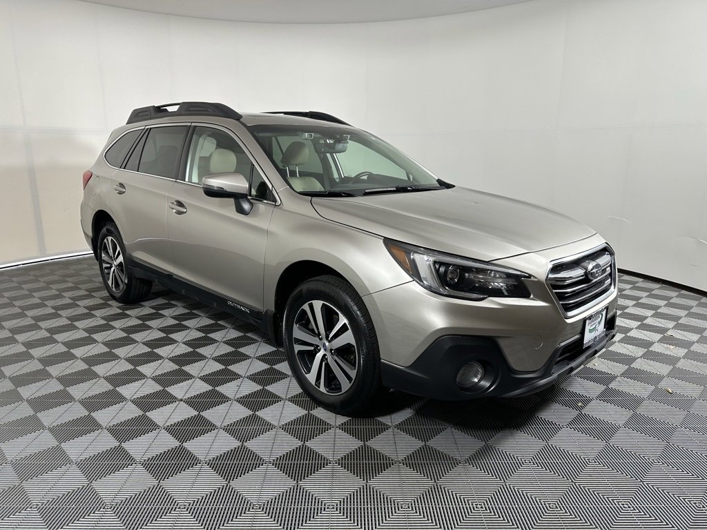 Used 2019 Subaru Outback 2.5i Limited w/ Popular Package #2