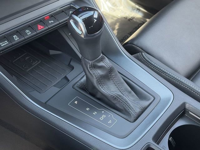 Used 2019 Audi Q3 2.0T Premium Plus w/ Premium Plus Package image 29