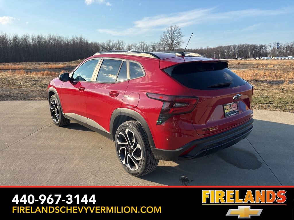 New 2026 Chevrolet Trax RS w/ Sunroof Package image 7