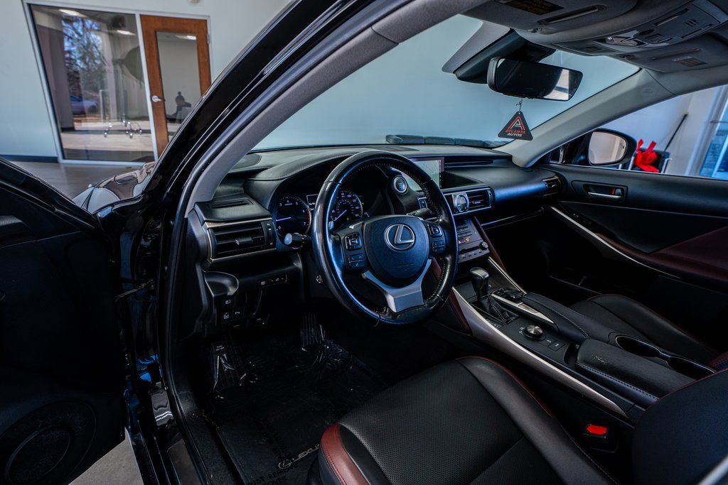 Used 2017 Lexus IS 200t w/ Navigation System Package image 32