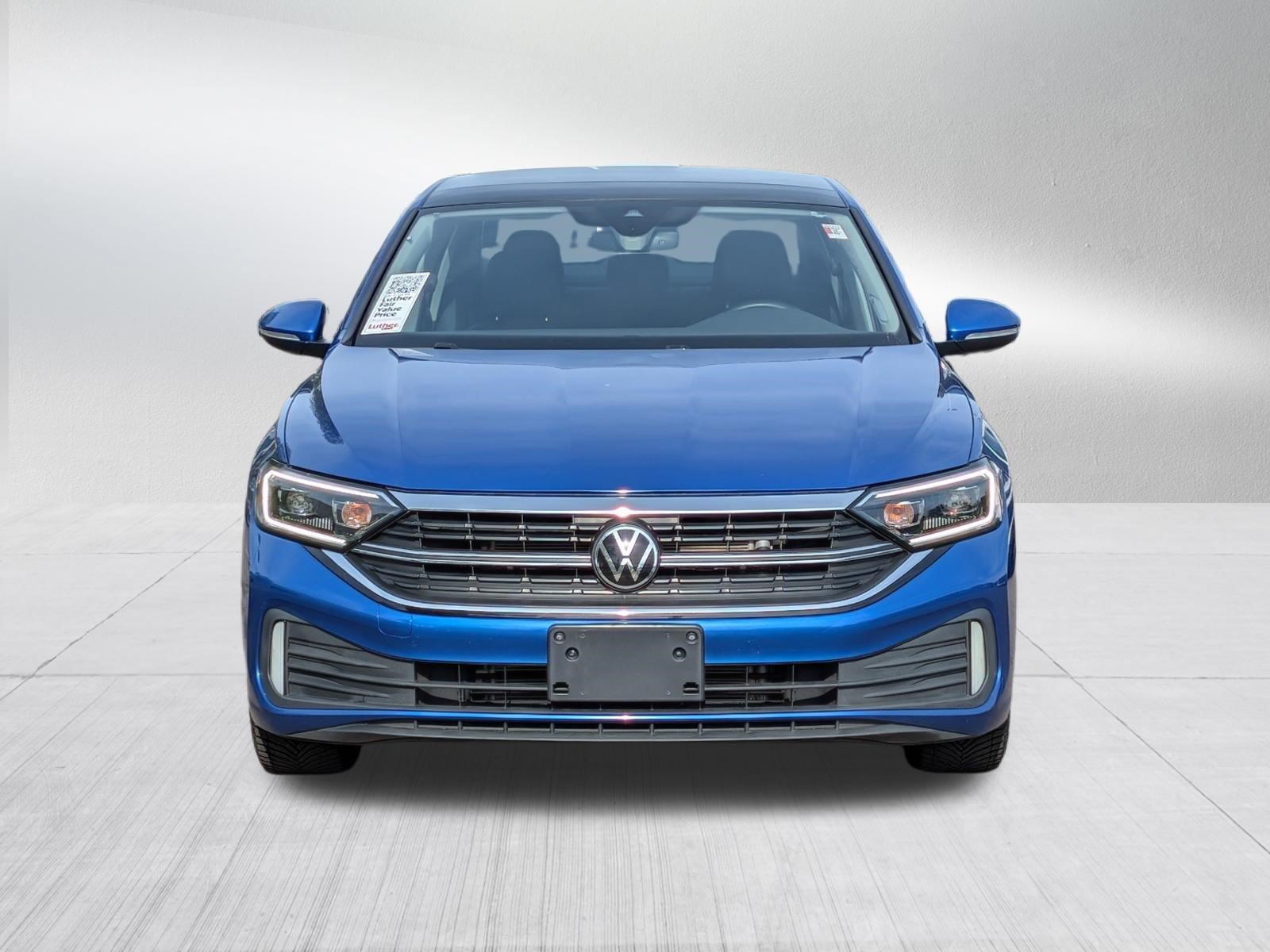 Certified 2024 Volkswagen Jetta SEL FWD image 2
