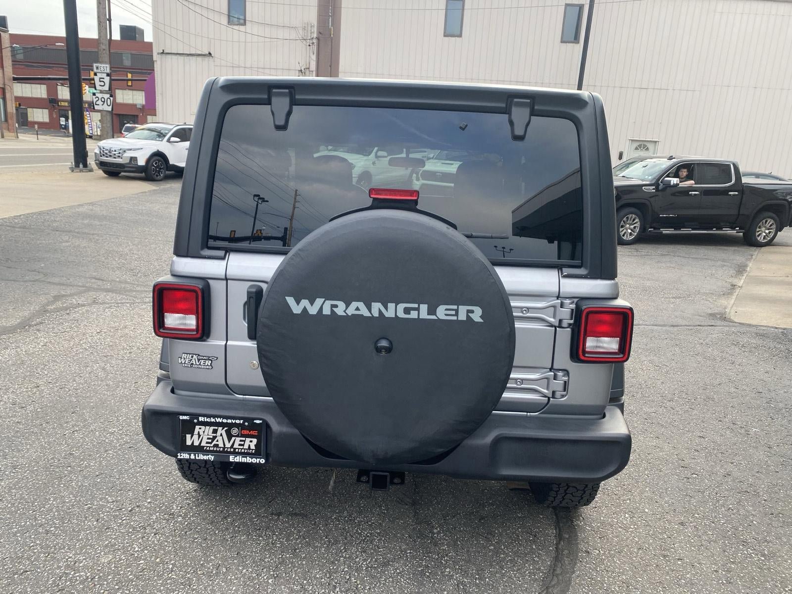 Used 2018 Jeep Wrangler Sport AWD/4WD image 8