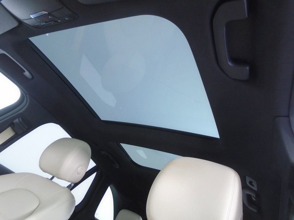 Used 2017 Mercedes-Benz GLC 300 4MATIC image 9