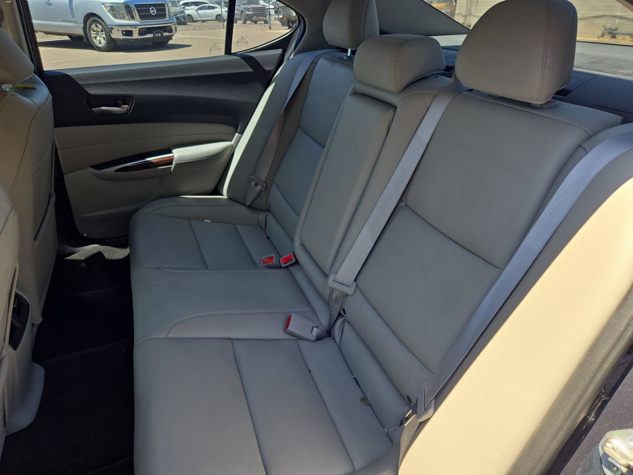 Used 2016 Acura TLX FWD image 13