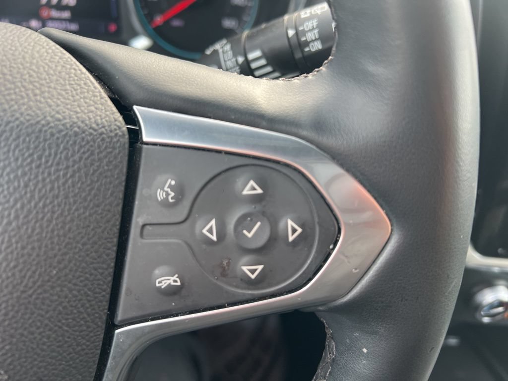 Used 2023 Chevrolet Traverse RS AWD/4WD image 19