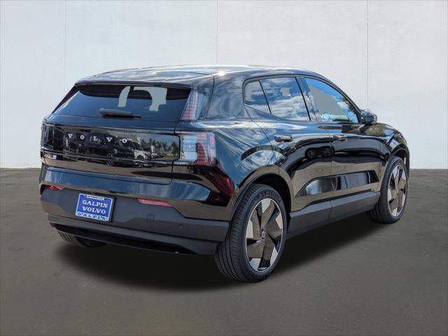 New 2026 Volvo EX30 Plus w/ Protection Package Premier image 2
