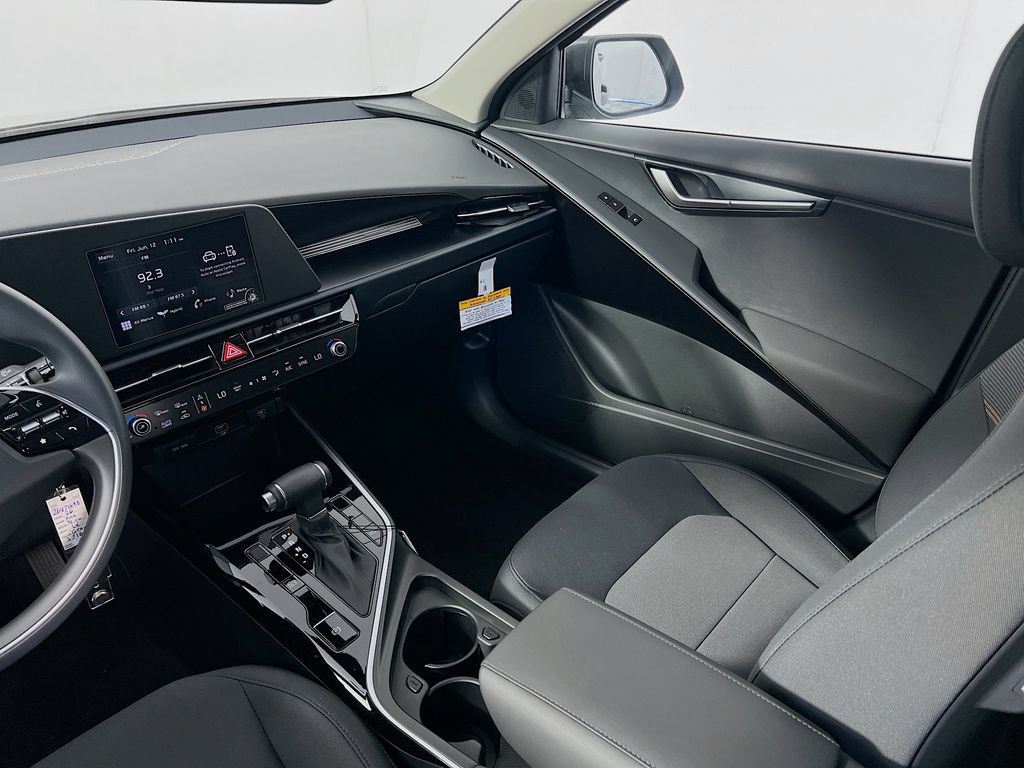 New 2026 Kia Niro LX FWD image 19