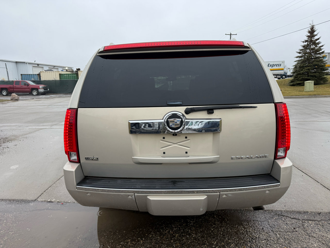 Used 2009 Cadillac Escalade ESV AWD image 6