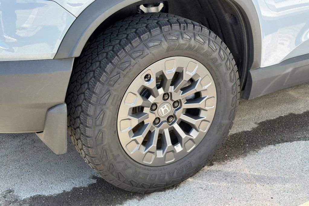 Certified 2026 Honda Passport TrailSport image 4