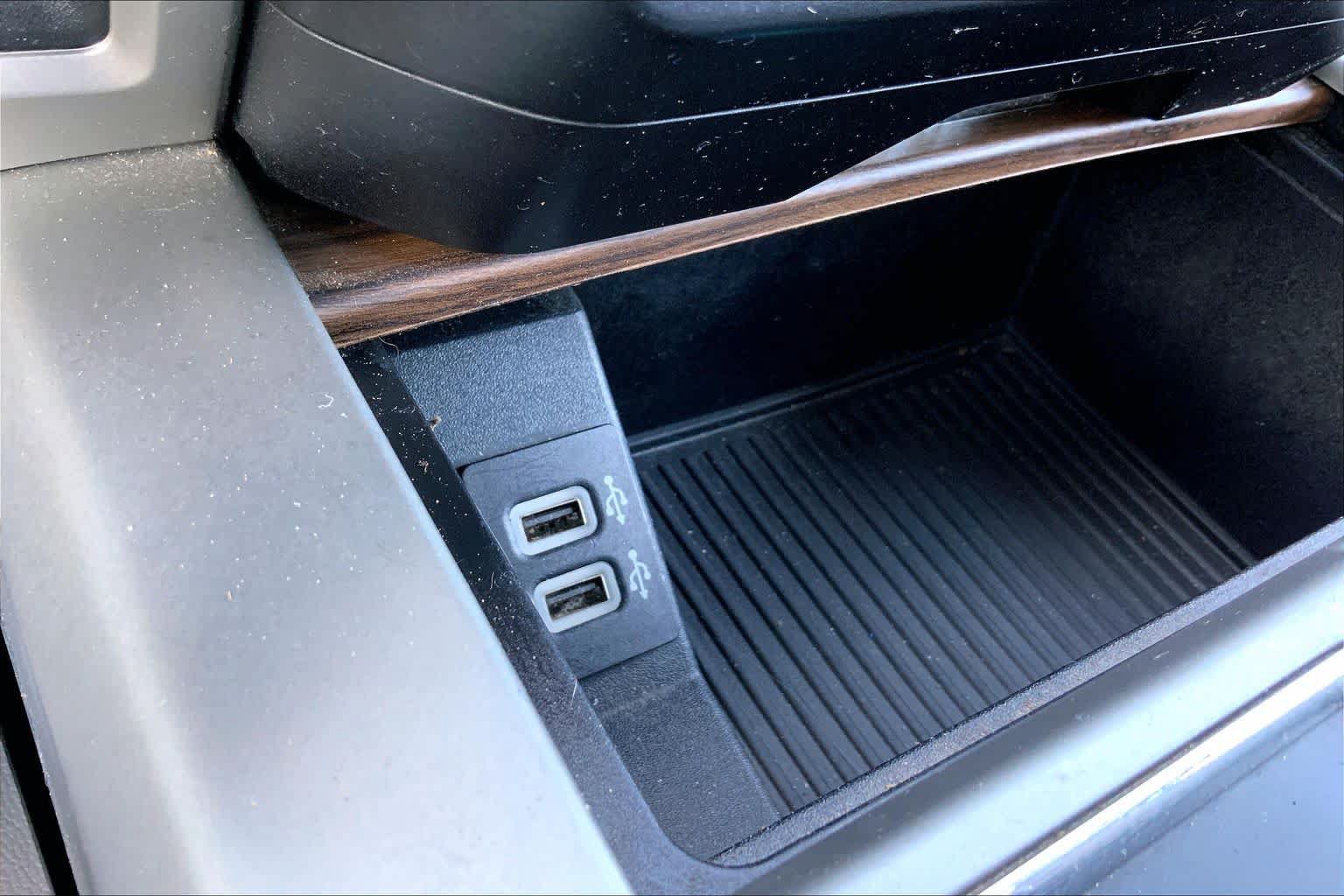 Certified 2019 Ford F150 Lariat RWD image 31