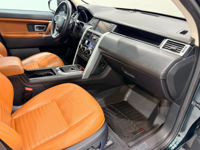 Used 2016 Land Rover Discovery Sport HSE Luxury AWD/4WD image 13