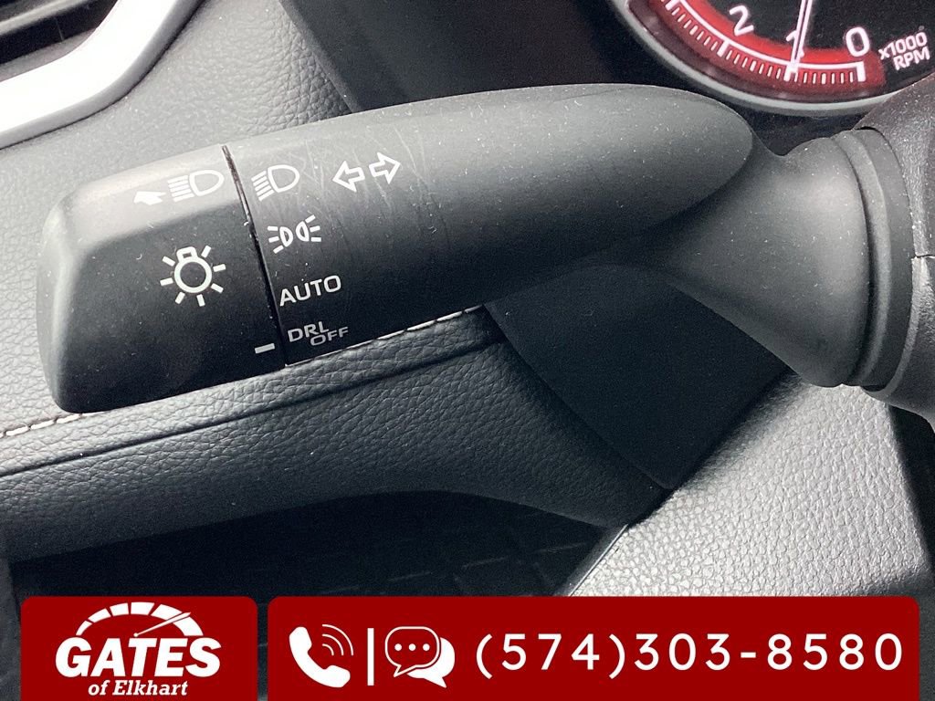 Used 2025 Toyota RAV4 XLE AWD/4WD image 26
