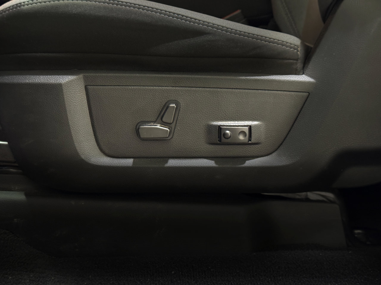 Used 2023 RAM 3500 SLT w/ Quick Order Package 2YG SLT image 13