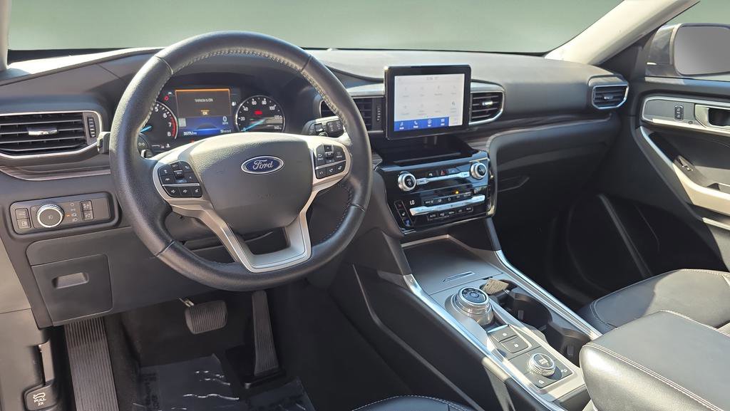 Used 2021 Ford Explorer Limited w/ Hybrid Equipment Group 310A image 33