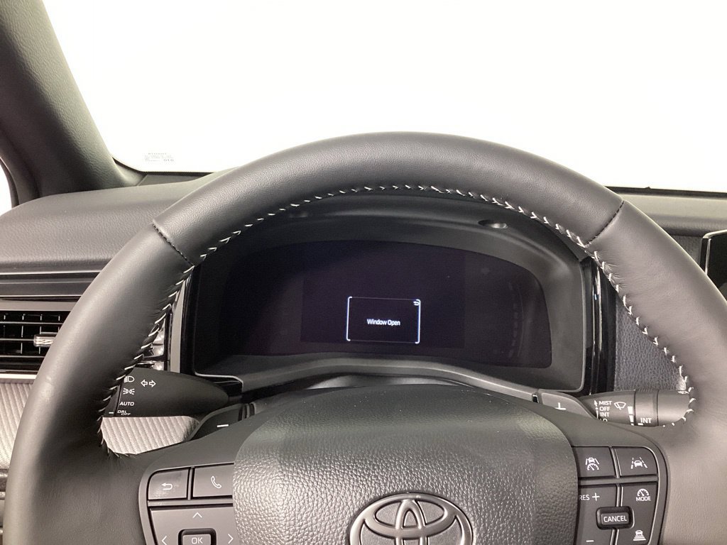 Used 2026 Toyota Camry SE w/ Convenience Package FWD image 12