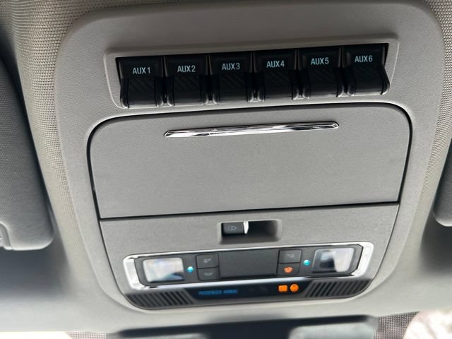 Used 2024 Ford F350 Lariat w/ Lariat Ultimate Package AWD/4WD image 24