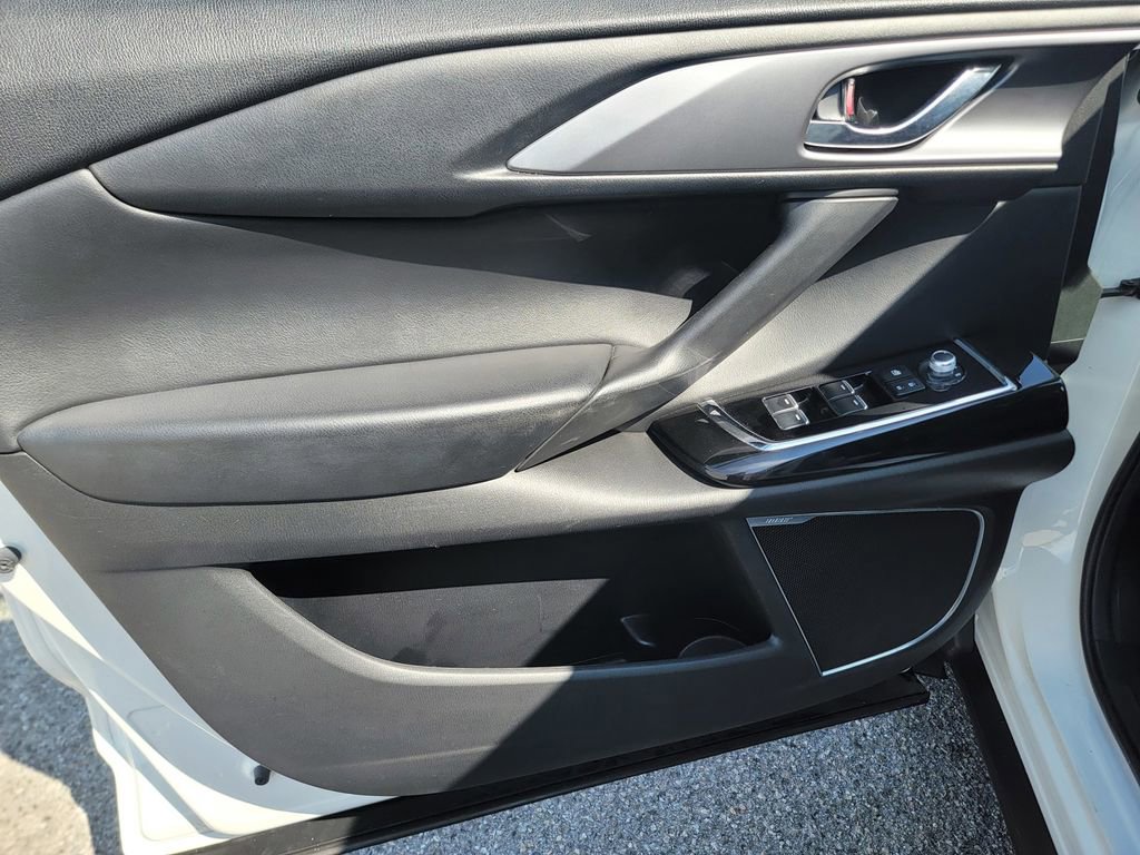 Used 2020 MAZDA CX-9 Touring w/ Touring Premium Package image 13