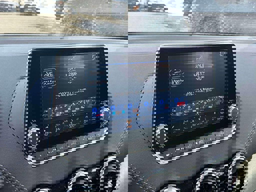 Used 2023 Nissan Sentra SV w/ Trunk Package image 26