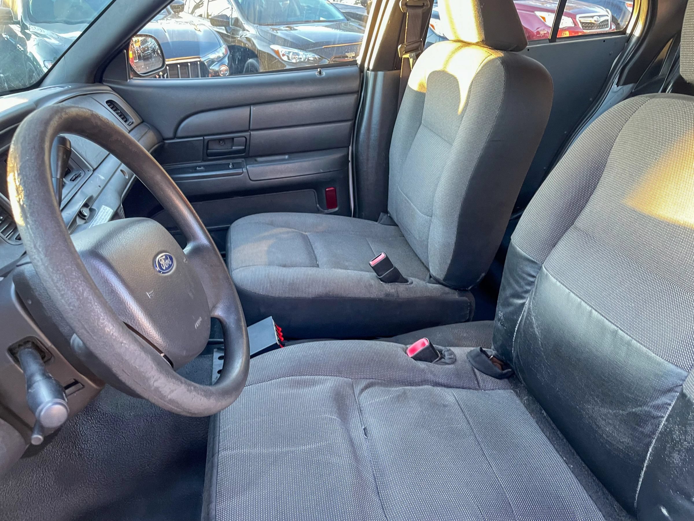 Used 2008 Ford Crown Victoria Police Interceptor RWD image 13