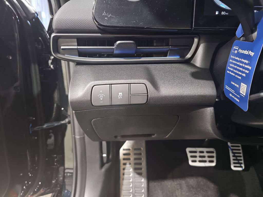 New 2026 Hyundai Elantra N FWD image 27