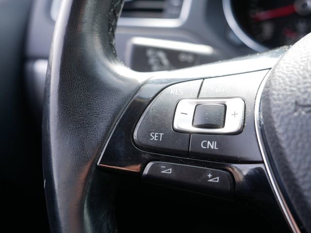 Used 2017 Volkswagen Jetta SE image 25