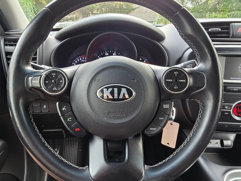 Used 2017 Kia Soul + w/ Designer's Package FWD image 14
