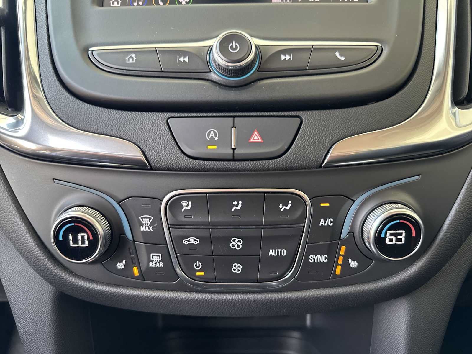Certified 2024 Chevrolet Equinox LT AWD/4WD image 21