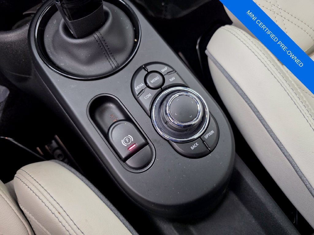 Used 2024 MINI Cooper SE FWD image 24