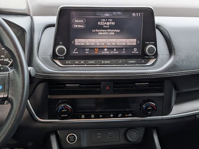 Used 2023 Nissan Rogue SV FWD image 15