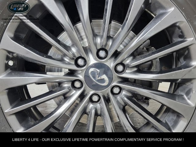 Used 2022 INFINITI QX80 Sensory w/ All-Season Package AWD/4WD image 11