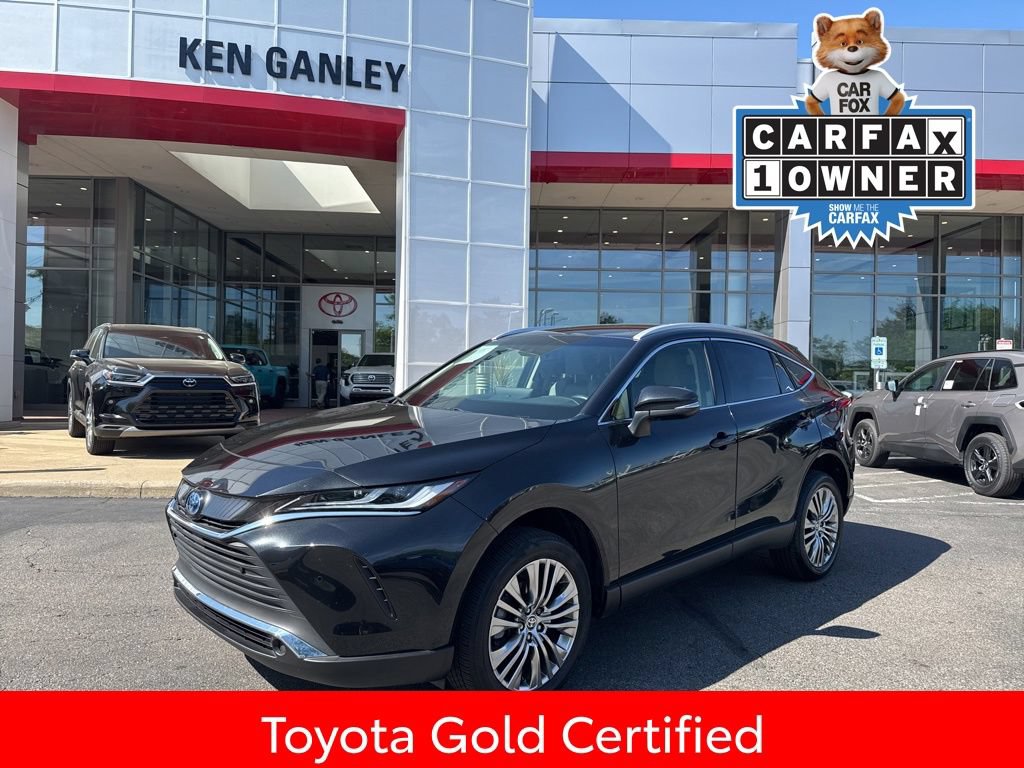 Certified 2022 Toyota Venza XLE AWD/4WD image 1