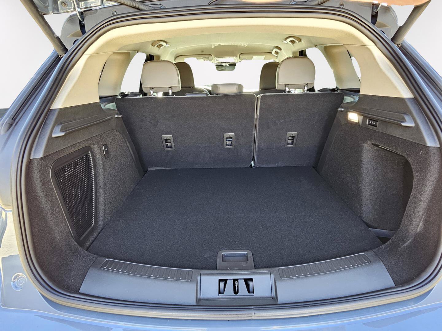 New 2026 Lincoln Corsair Premiere AWD/4WD image 25