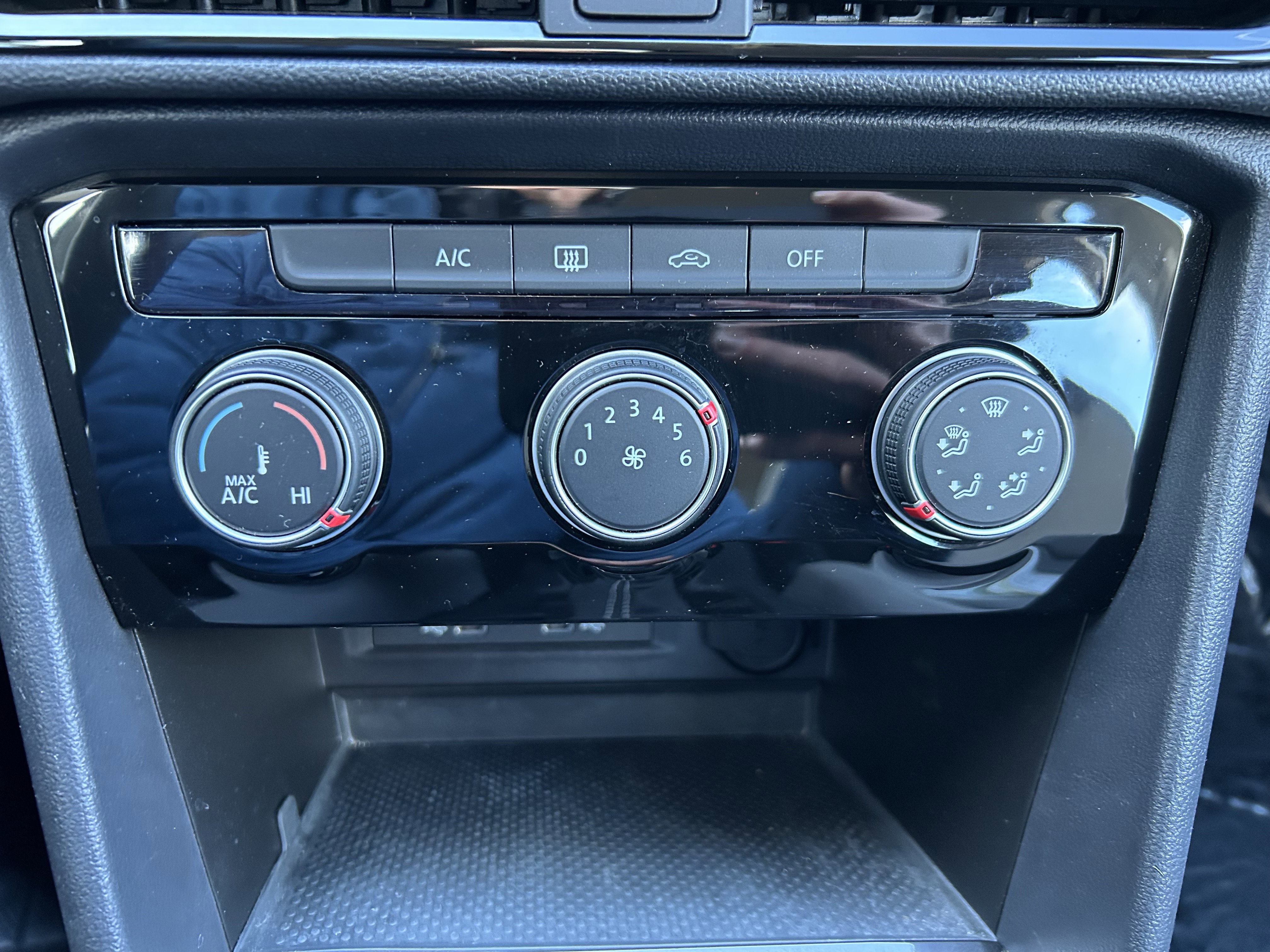 Certified 2023 Volkswagen Taos S image 14