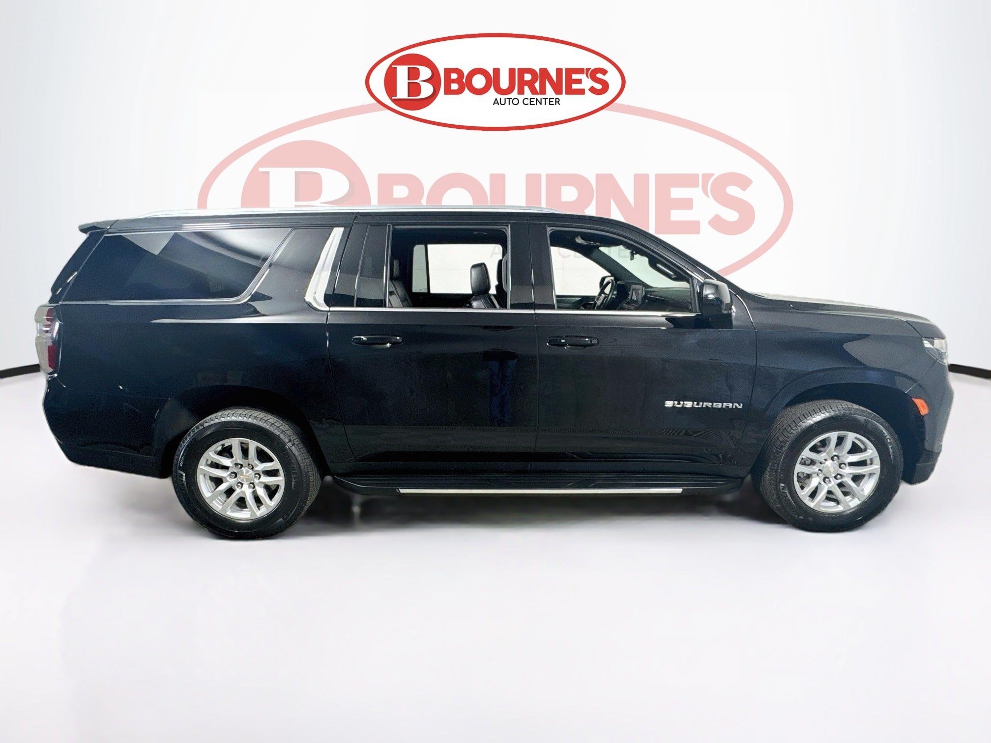 Used 2023 Chevrolet Suburban LS AWD/4WD image 9